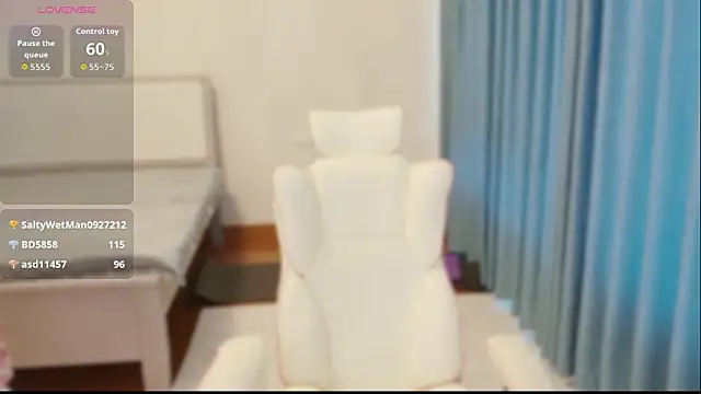 yiyi 3523 online show from 02/25/26, 03:05