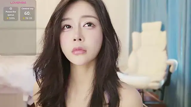 yiyi 3523 online show from 03/04/26, 01:44