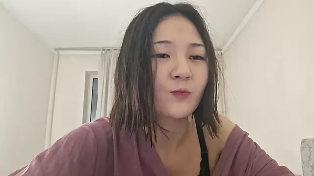 Lyndasilk online show from 03/02/26, 03:30