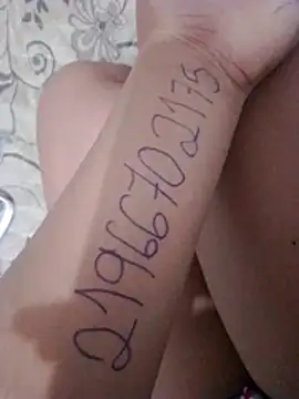 Camilanifeta online show from 12/21/25, 03:52