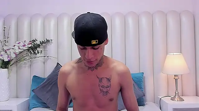 GaelCarter online show from 10/22/25, 04:24