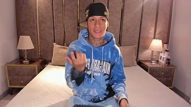 GaelCarter online show from 10/24/25, 03:47