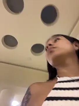 AlyssaRay online show from 02/16/26, 06:48