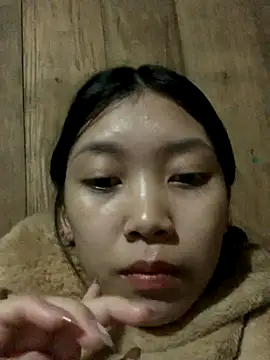 Snapshot of linh-lan1 chatting on 11/18/25, 02:54 linh-lan1 online show from 11/18/25, 02:54