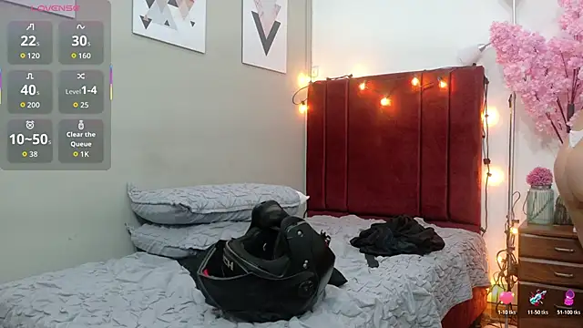 chubbykinkyygirl online show from 11/25/25, 01:00