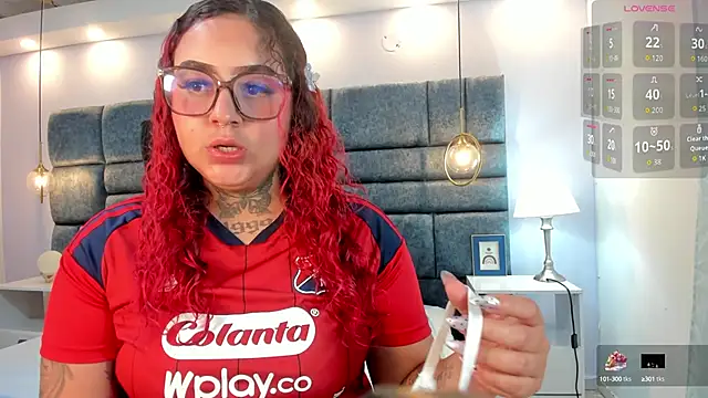 Snapshot of atennea_diiossa chatting on 10/29/25, 11:45 atennea diiossa online show from 10/29/25, 11:45