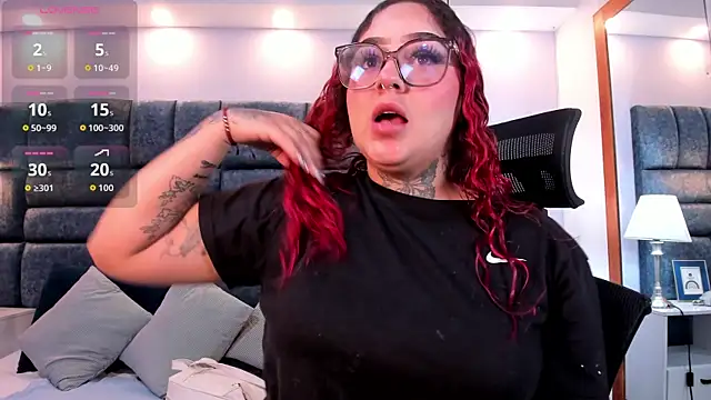 Snapshot of atennea_diiossa chatting on 11/06/25, 11:33 atennea diiossa online show from 11/06/25, 11:33