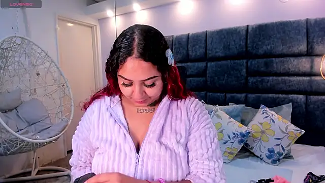 Snapshot of atennea_diiossa chatting on 12/03/25, 11:52 atennea diiossa online show from 12/03/25, 11:52