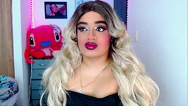 Sofiabigcock22 online show from 11/05/25, 11:27