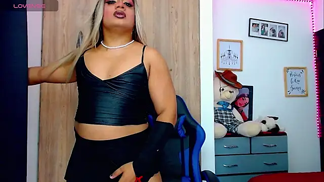 Sofiabigcock22 online show from 01/08/26, 01:30