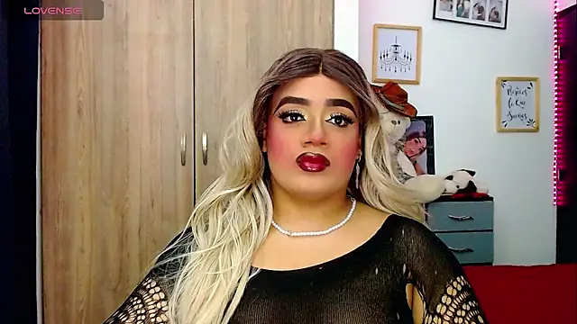 Sofiabigcock22 online show from 01/09/26, 10:44