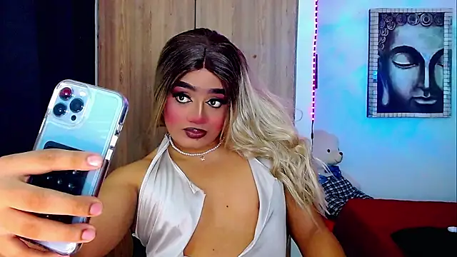 Sofiabigcock22 online show from 02/02/26, 10:30