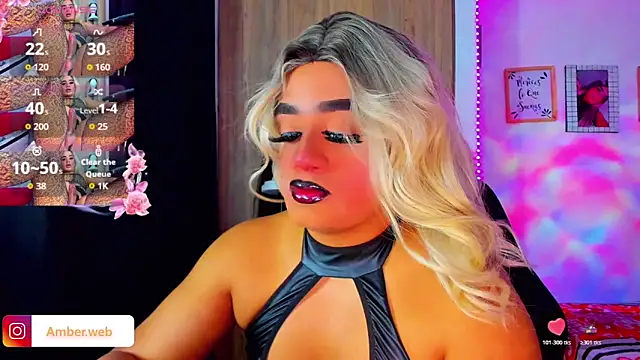 Snapshot of Sofiabigcock22 chatting on 04/28/26, 11:37 Sofiabigcock22 online show from 04/28/26, 11:37