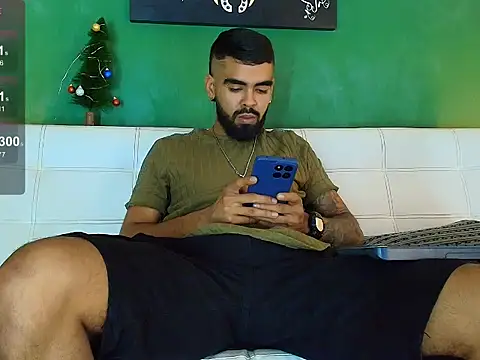 black kameron  online show from 11/15/25, 11:54