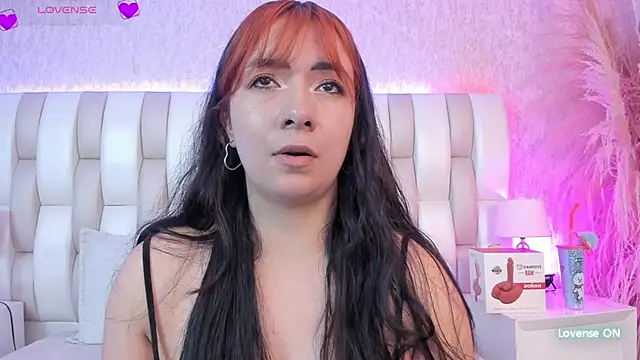 Ari lynn  online show from 04/23/26, 03:19