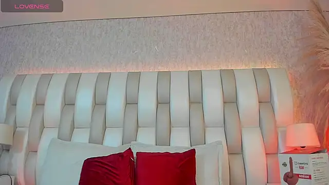 Ari lynn  online show from 04/24/26, 03:31