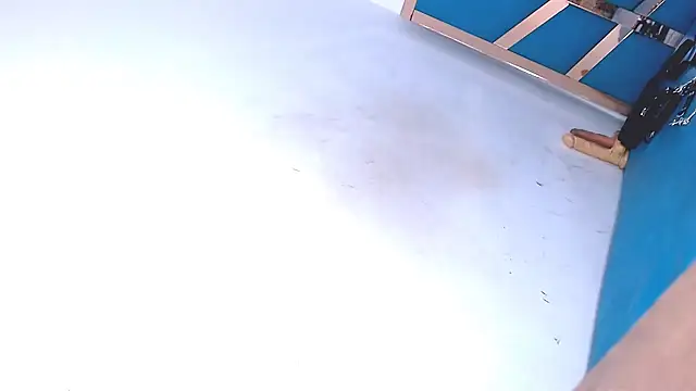 VioletGil Party  online show from 04/21/26, 02:23