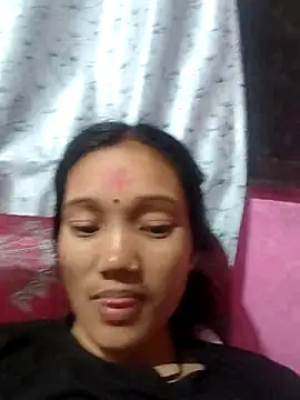 Snapshot of Zeelly chatting on 10/14/25, 06:52 Zeelly online show from 10/14/25, 06:52