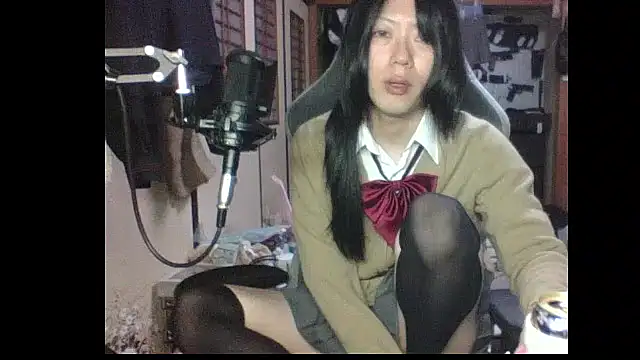 harinyanxxx online show from 11/23/25, 05:02