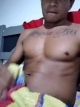 Moreno-Charmoso 30 online show from 10/17/25, 02:59