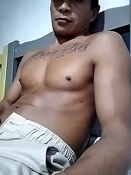 Moreno-Charmoso 30 online show from 10/18/25, 12:57