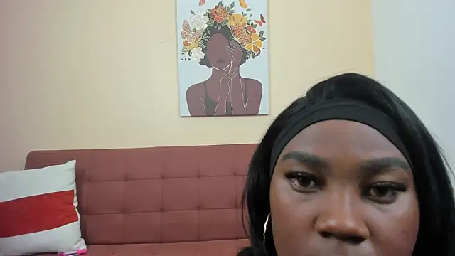 Snapshot of SiaFox_ chatting on 10/13/25, 12:16 SiaFox  online show from 10/13/25, 12:16