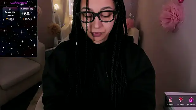 Aisha Goldstein online show from 04/05/26, 05:59