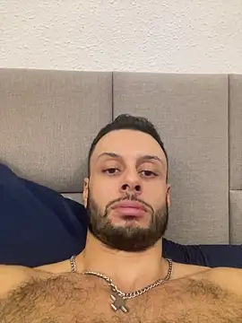 Snapshot of Camaraman05 chatting on 10/12/25, 06:23 Camaraman05 online show from 10/12/25, 06:23