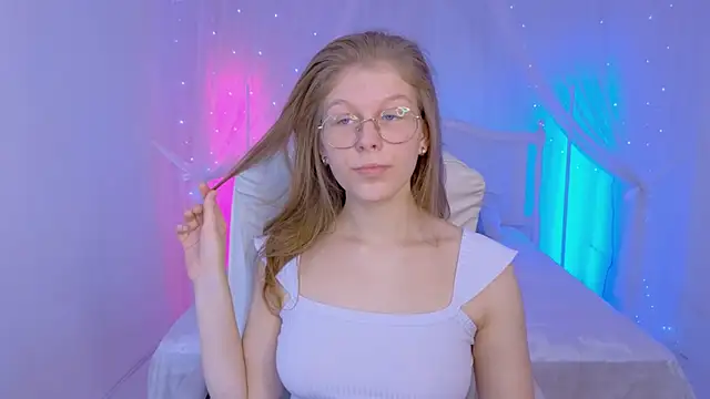 Angelie  Eyes online show from 11/30/25, 03:27