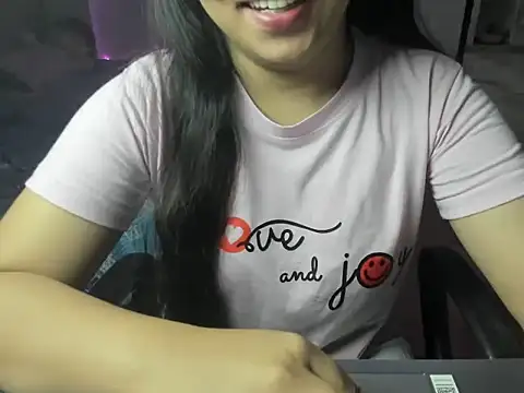 Divya68 online show from 10/28/25, 05:15