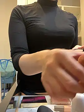  Ema ch online show from 11/07/25, 09:48