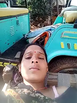 Snapshot of Abhilasha_hot34 chatting on 12/04/25, 04:44 Abhilasha hot34 online show from 12/04/25, 04:44