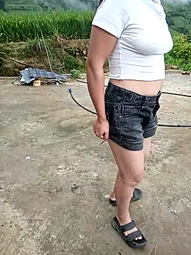 Linh sexyy online show from 07/05/26, 11:23
