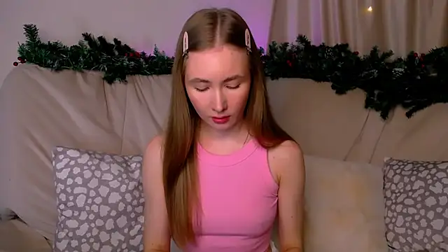 EllyColins online show from 12/19/25, 03:02