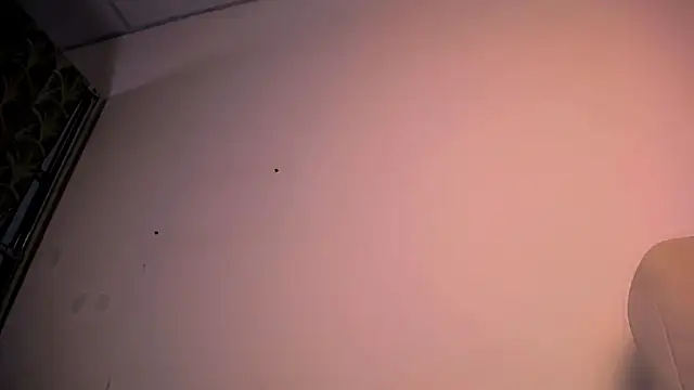 EllyColins online show from 04/19/26, 03:06