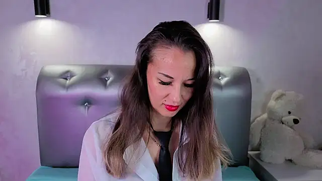 Jasmin Bridget online show from 12/05/25, 01:03