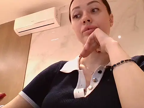 Snapshot of Yanorell chatting on 02/26/26, 09:30 Yanorell online show from 02/26/26, 09:30