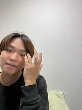 nagi 112 online show from 11/02/25, 05:43