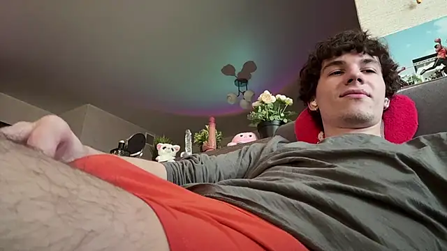 Jeremy1Scott online show from 03/14/26, 04:29