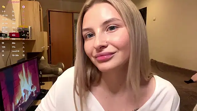 VictoriaMystery online show from 11/21/25, 01:43