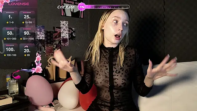 Fluffy Cloude online show from 04/23/26, 05:30