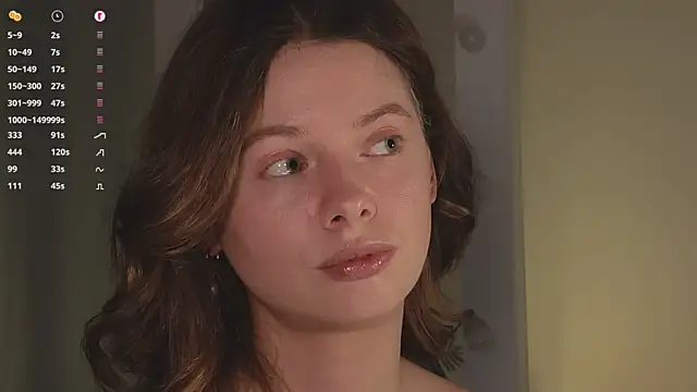 Snapshot of MelodySinclair chatting on 11/30/25, 03:27 MelodySinclair online show from 11/30/25, 03:27