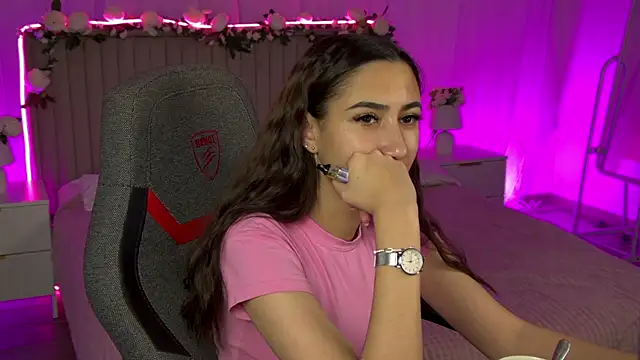 RebeckaThornton online show from 11/17/25, 03:18