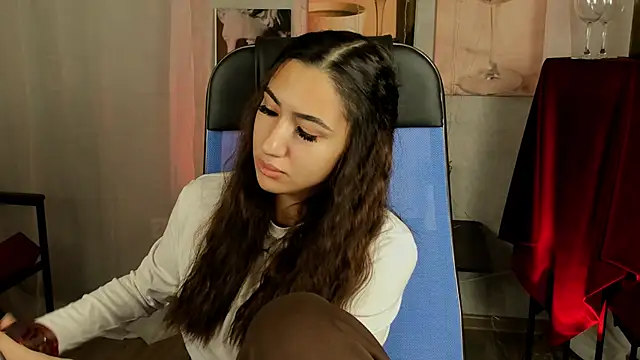 RebeckaThornton online show from 11/24/25, 03:56