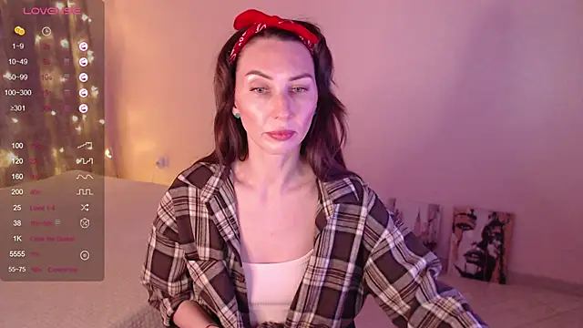 Lilith Sora online show from 12/13/25, 11:10