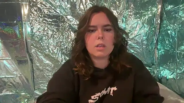 St4rrydream online show from 10/21/25, 09:04
