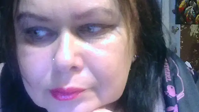 CharleeKendall online show from 11/16/25, 11:16