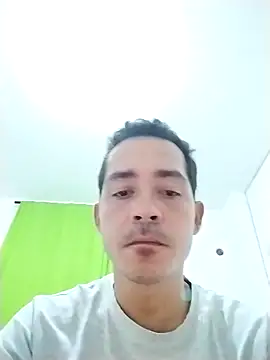 Snapshot of David_man33 chatting on 10/13/25, 06:41 David man33 online show from 10/13/25, 06:41