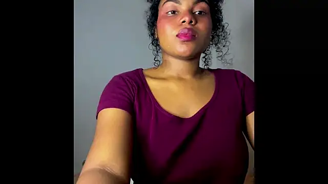 Snapshot of Valerii_smithh chatting on 11/13/25, 12:53 Valerii smithh online show from 11/13/25, 12:53