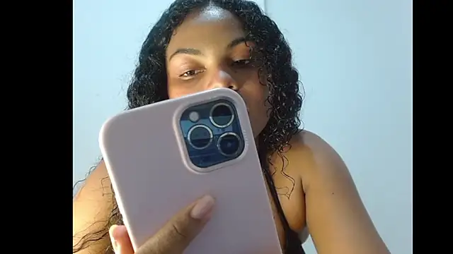 Snapshot of Valerii_smithh chatting on 11/15/25, 12:19 Valerii smithh online show from 11/15/25, 12:19